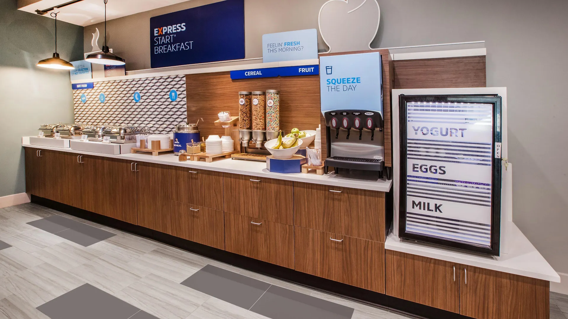 Hotel Holiday Inn Express And Suites Denver East Peoria Street By Ihg